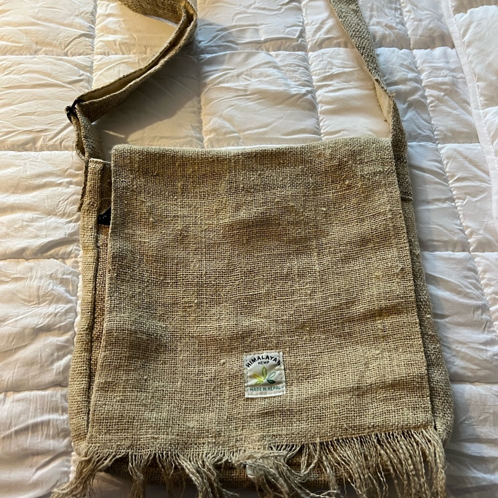 Hemp Shoulder/ Crossbody Bag with Fringe.  NWOT